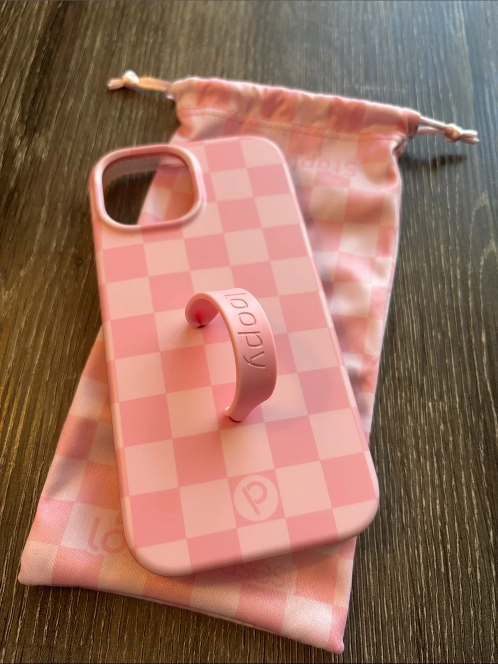 Loopy Case Pink Checkered IPhone 15 regular - Picture 1 of 1